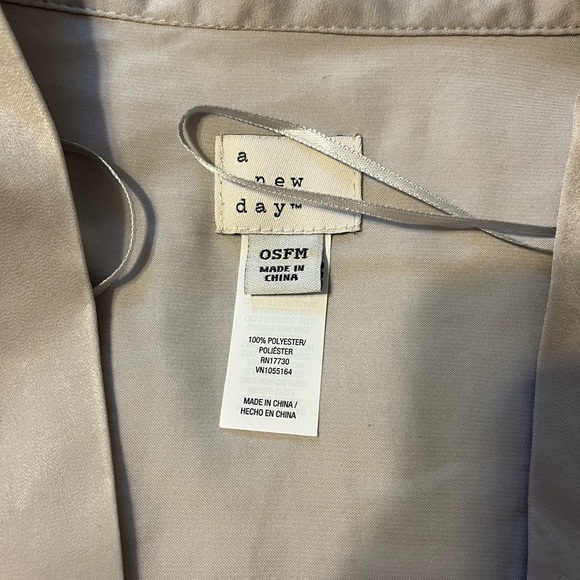 🪙🩶 Silky Coverup Cardigan OS by a new day 🩶🪙 - Picture 5 of 7